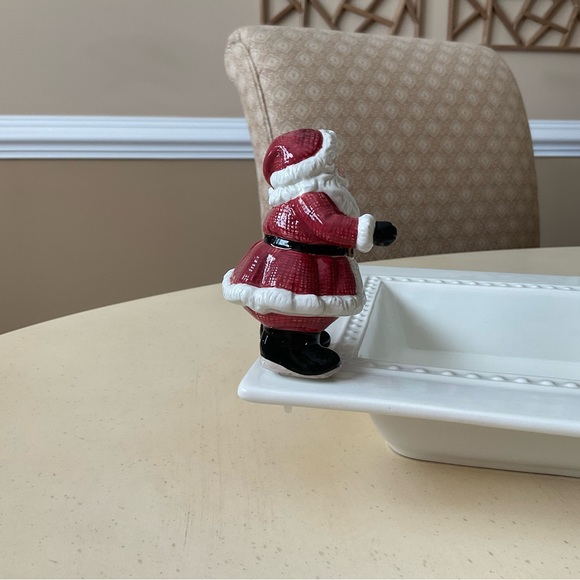 Smiling Christmas Santa Platter Decoration 🎅 - Picture 4 of 6